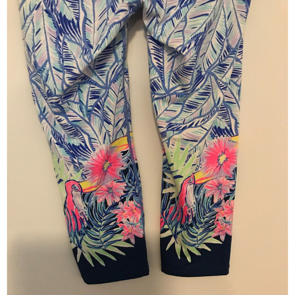 Lilly Pulitzer Luxletic UPF+50 Jolena Weekender Lets Mango Leggings - Medium - Picture 4 of 14